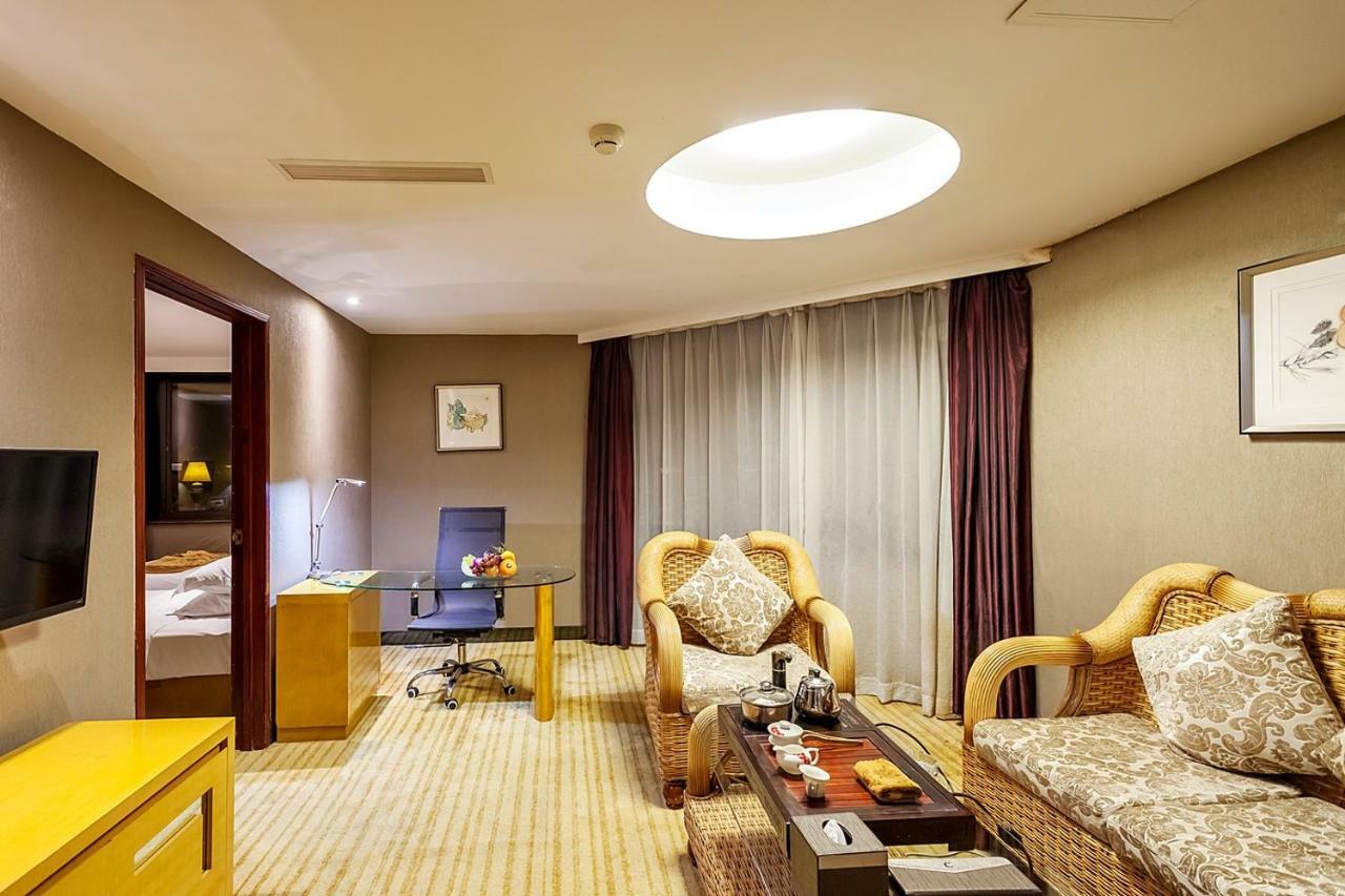 Xiamen Plaza Hotel Exterior photo